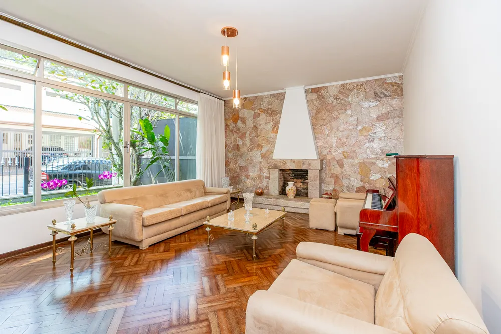 Casa, 3 quartos, 305 m² - Foto 1