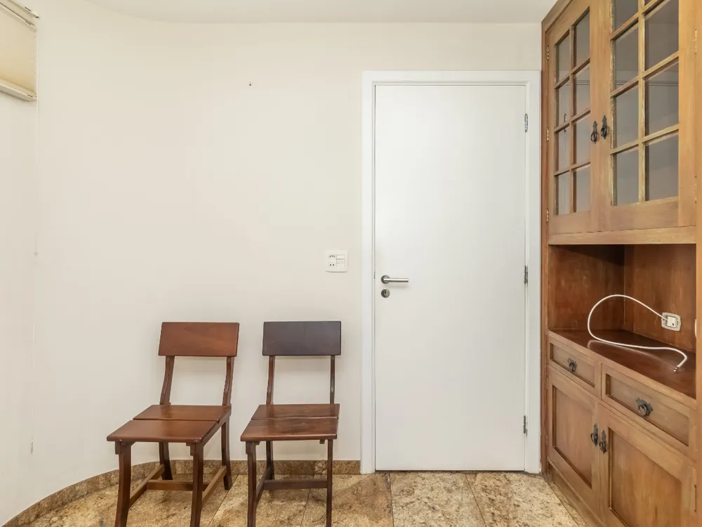 Apartamento, 4 quartos, 232 m² - Foto 2