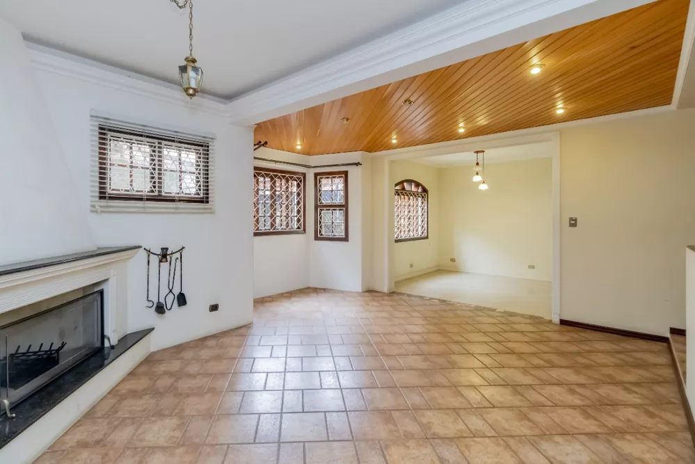 Casa à venda com 5 quartos, 425m² - Foto 2