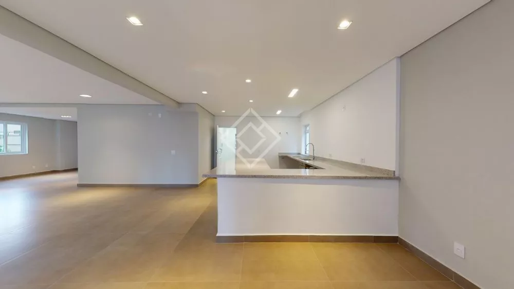 Apartamento à venda com 3 quartos, 295m² - Foto 3