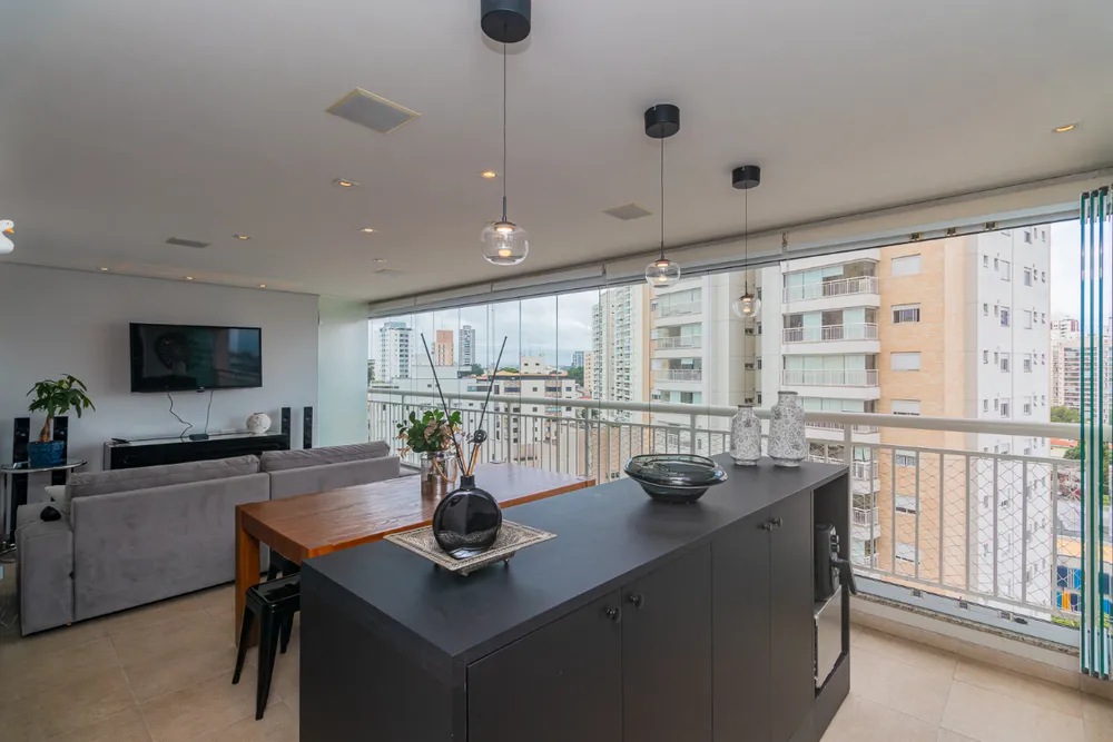 Apartamento, 3 quartos, 236 m² - Foto 1