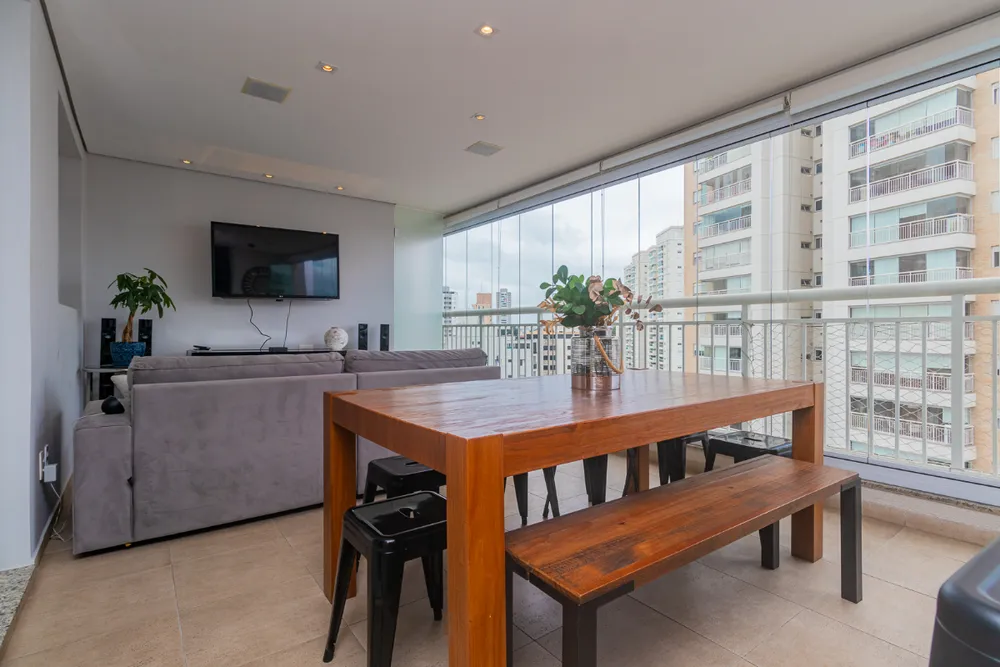 Apartamento, 3 quartos, 236 m² - Foto 2