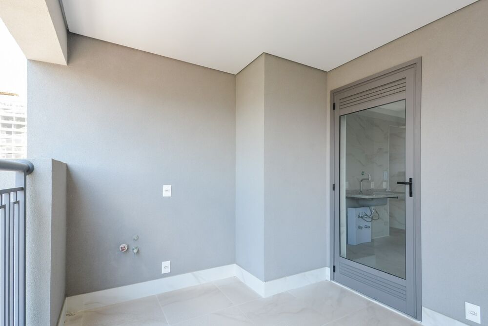 Apartamento à venda com 3 quartos, 123m² - Foto 1