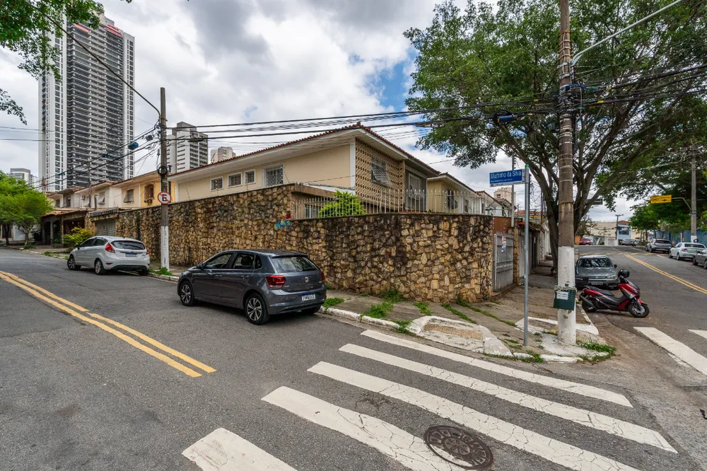 Sobrado, 3 quartos, 240 m² - Foto 1