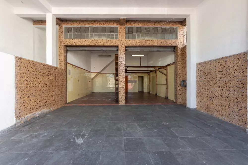 Prédio Inteiro à venda, 210m² - Foto 1