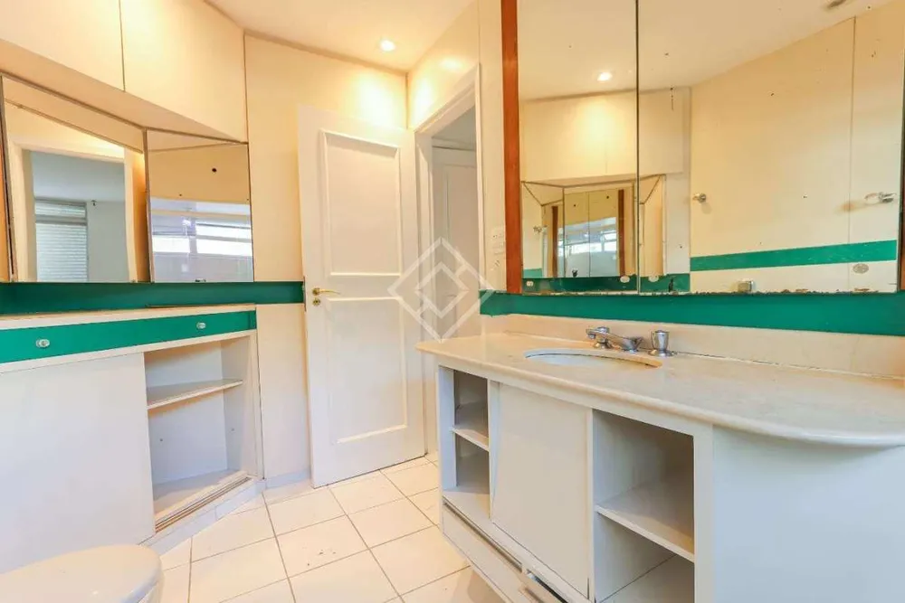 Apartamento, 3 quartos, 156 m² - Foto 1