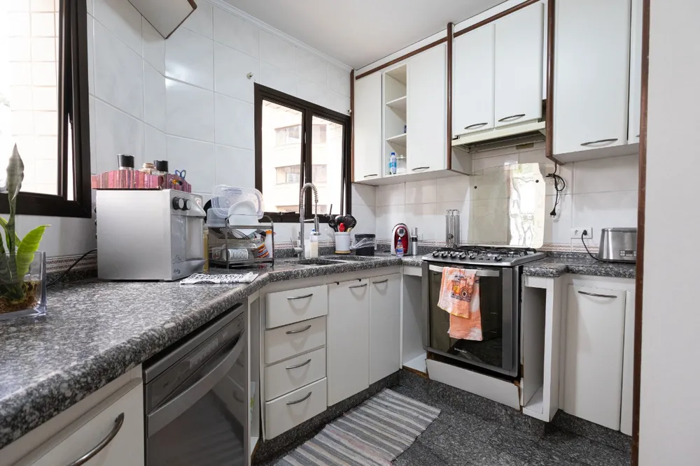 Apartamento, 3 quartos, 370 m² - Foto 2