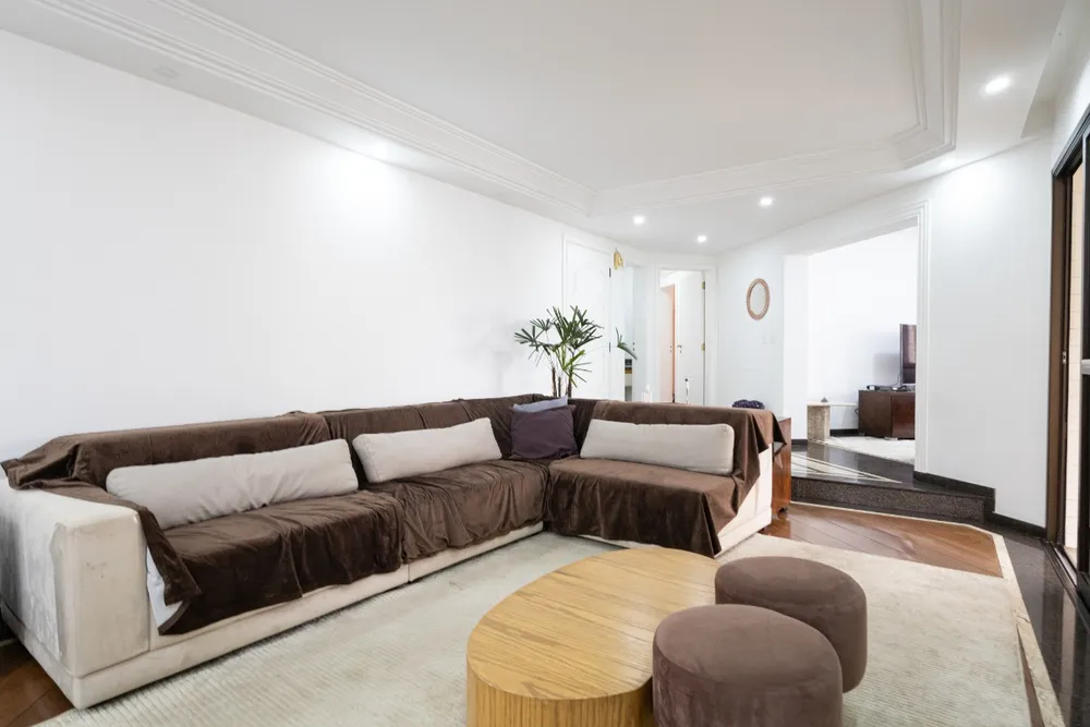 Apartamento, 3 quartos, 370 m² - Foto 2