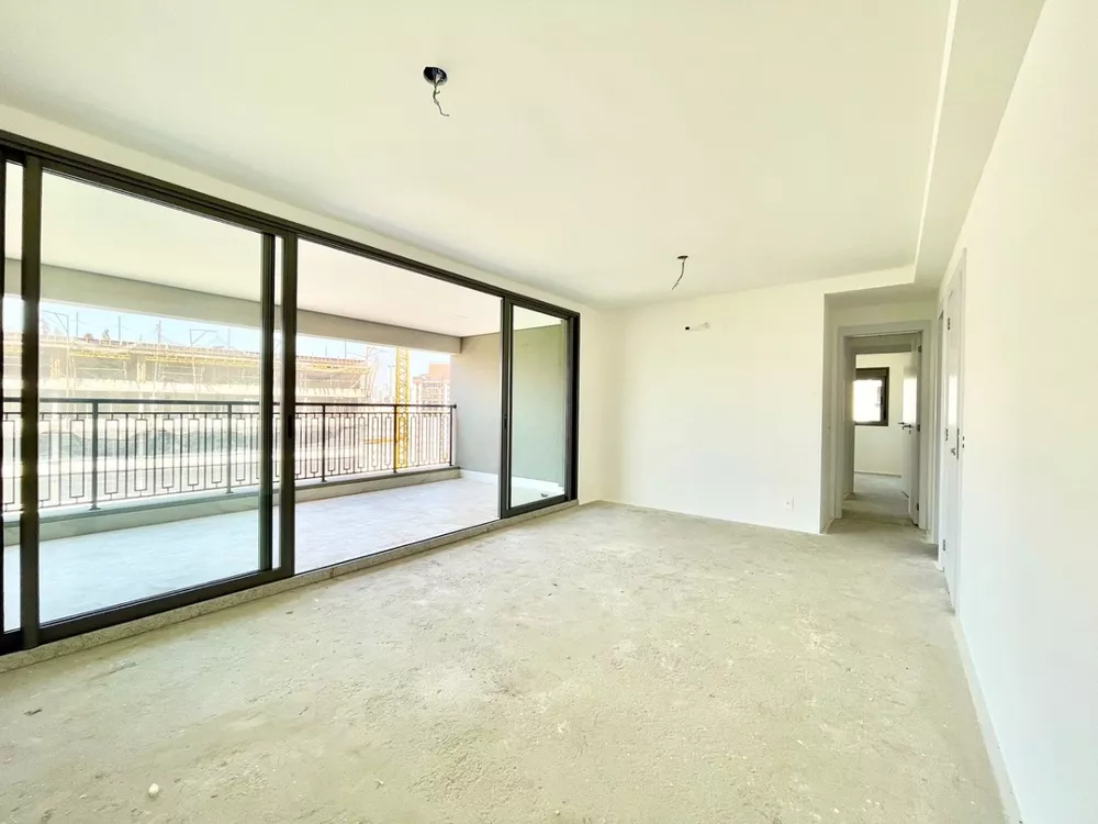 Apartamento à venda com 3 quartos, 123m² - Foto 2