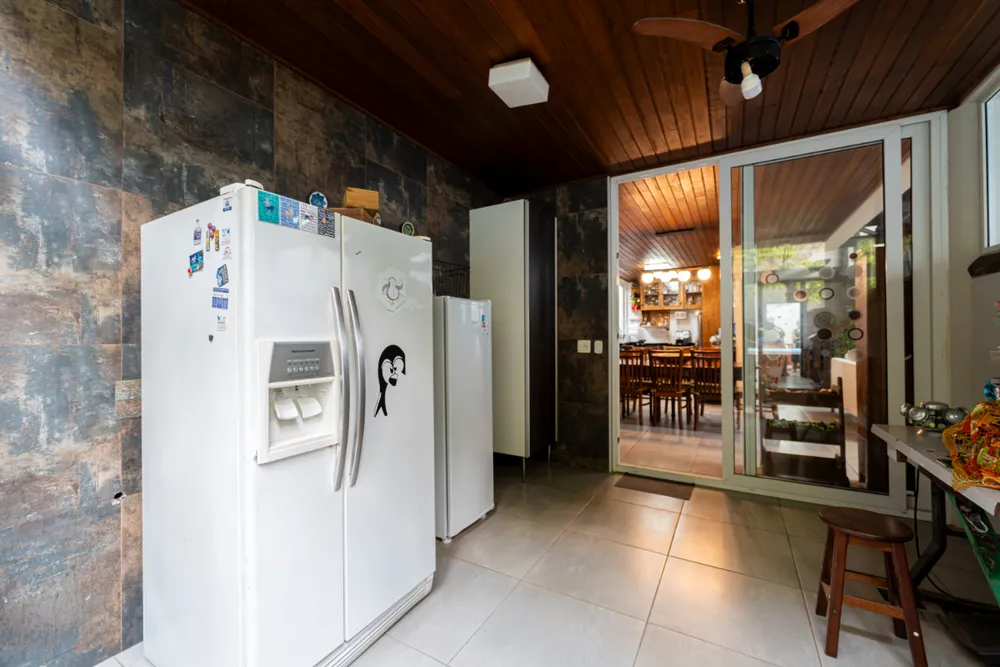 Casa, 4 quartos, 300 m² - Foto 11