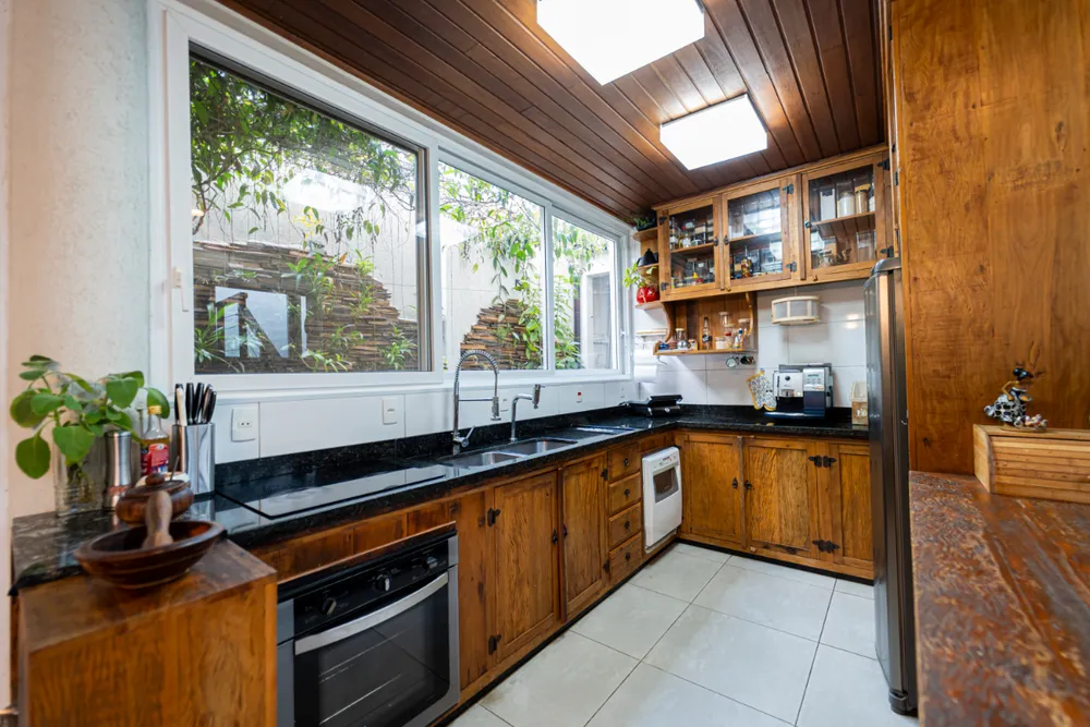 Casa, 4 quartos, 300 m² - Foto 6