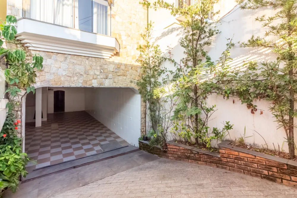 Sobrado, 3 quartos, 216 m² - Foto 2