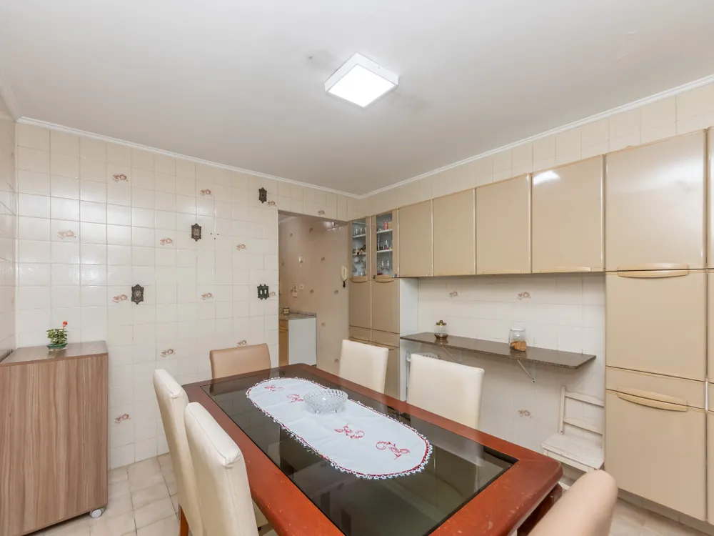 Casa, 4 quartos, 146 m² - Foto 1