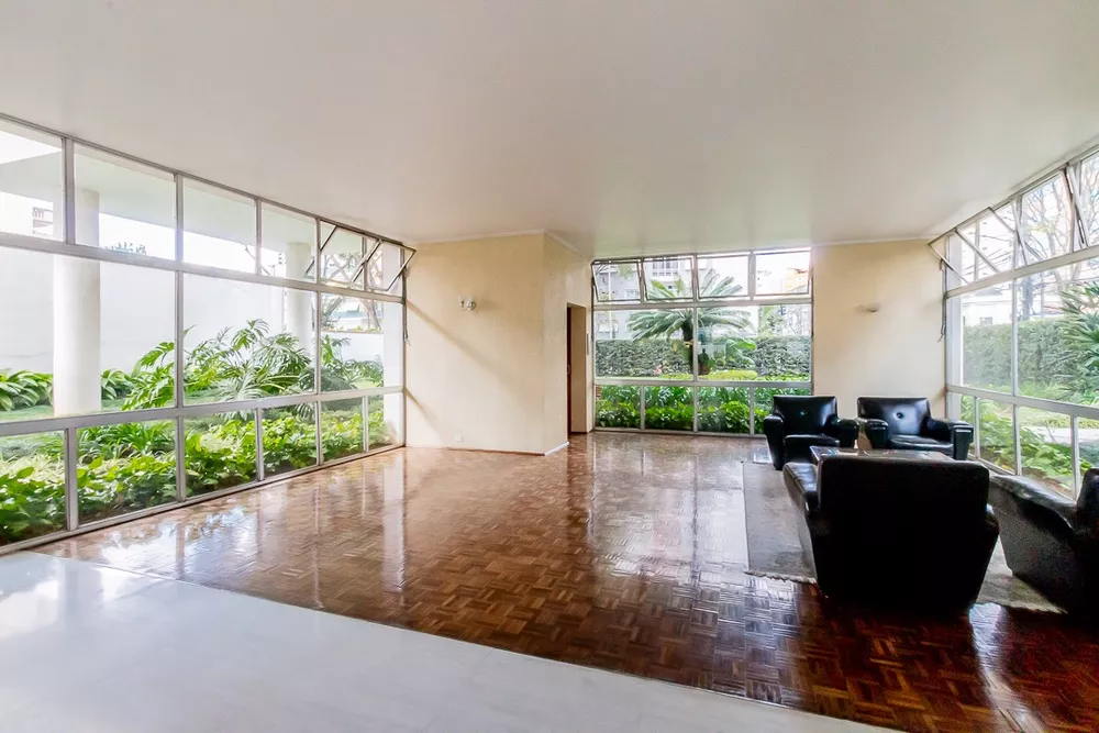 Apartamento à venda com 3 quartos, 243m² - Foto 8