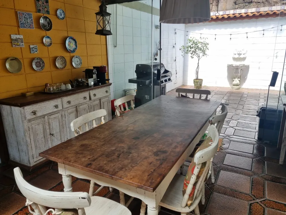 Casa, 3 quartos, 194 m² - Foto 2