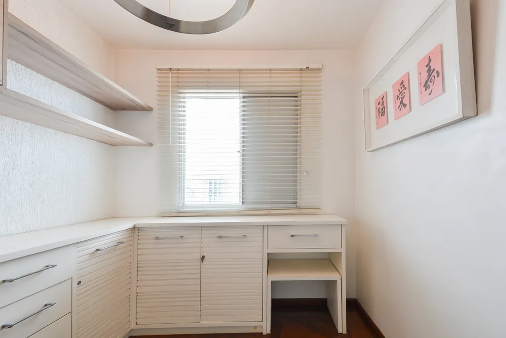 Apartamento, 3 quartos, 131 m² - Foto 2