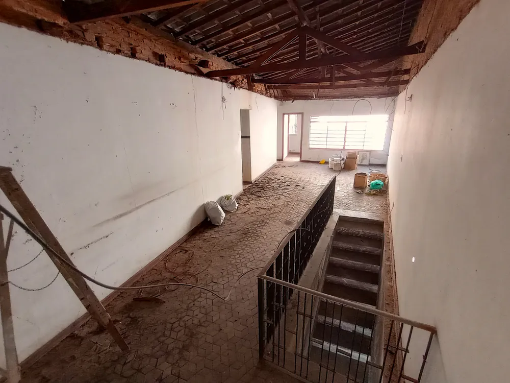 Sobrado, 7 quartos, 429 m² - Foto 4