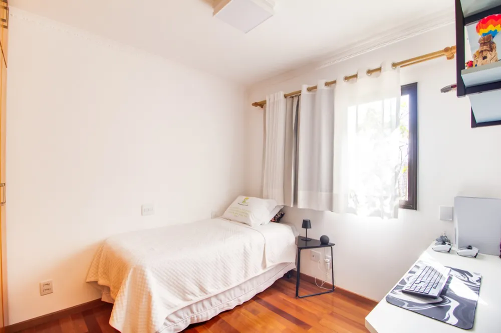 Apartamento, 3 quartos, 195 m² - Foto 2