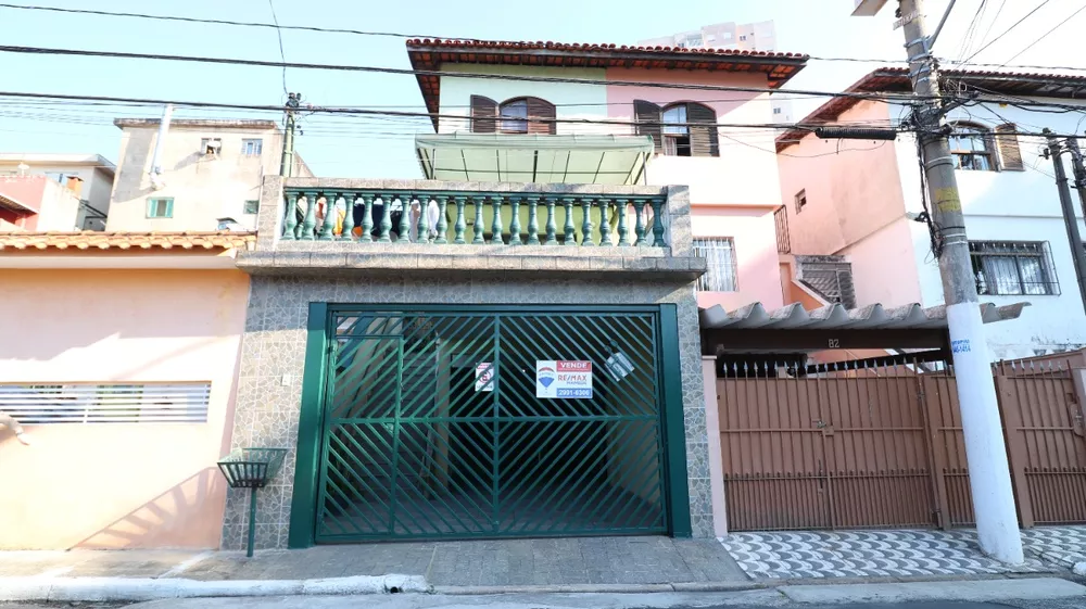 Sobrado à venda com 3 quartos, 154m² - Foto 1