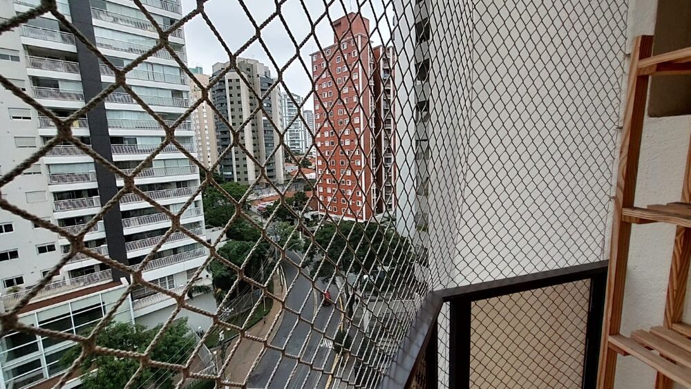 Apartamento à venda com 3 quartos, 98m² - Foto 2