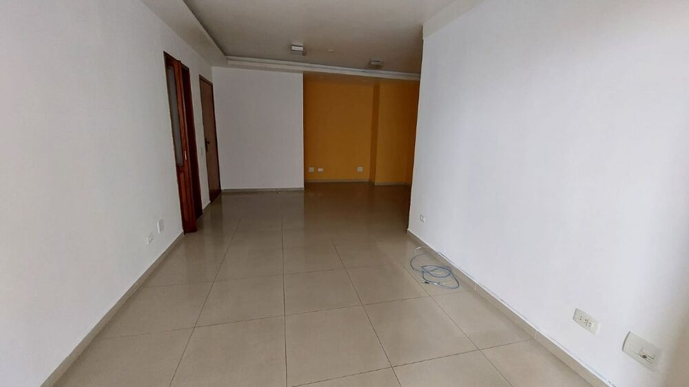 Apartamento à venda com 3 quartos, 98m² - Foto 1