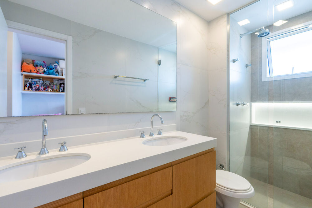 Apartamento à venda com 3 quartos, 165m² - Foto 3