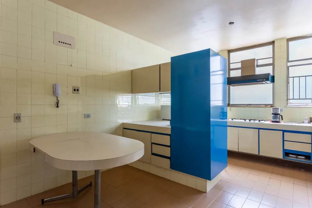 Apartamento, 3 quartos, 334 m² - Foto 2