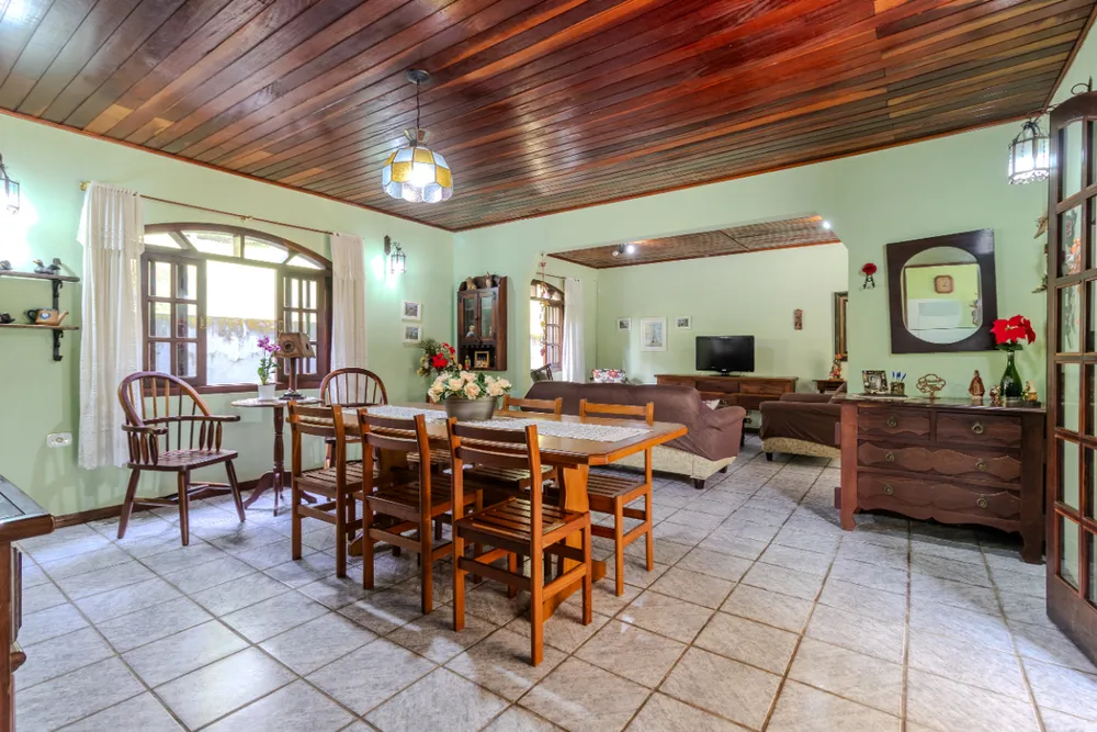 Casa, 5 quartos, 43000 m² - Foto 2