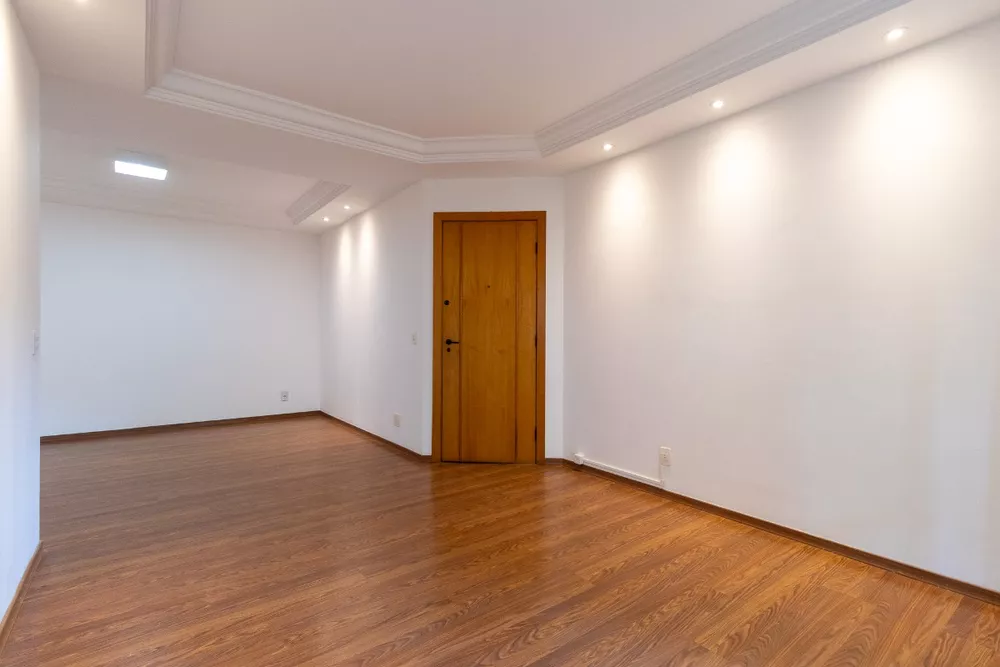 Apartamento à venda com 3 quartos, 110m² - Foto 3