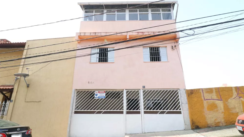 Sobrado à venda com 3 quartos, 132m² - Foto 2