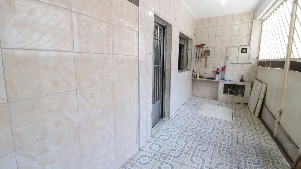 Sobrado à venda com 3 quartos, 132m² - Foto 4