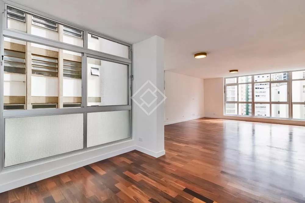 Apartamento à venda com 3 quartos, 268m² - Foto 4