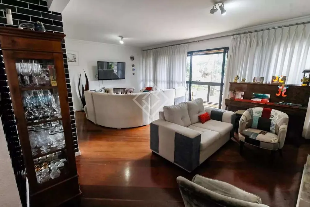 Apartamento, 4 quartos, 185 m² - Foto 2