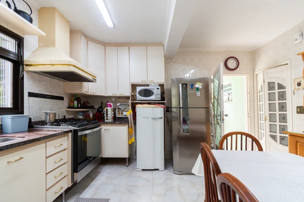 Casa, 4 quartos, 280 m² - Foto 1