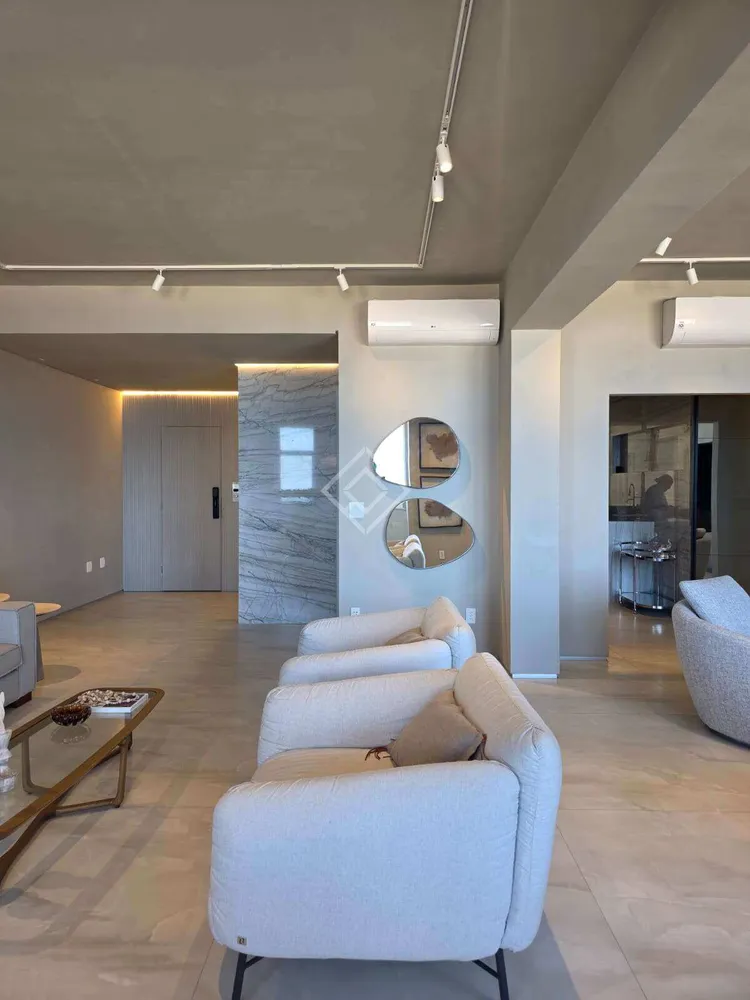 Apartamento, 3 quartos, 260 m² - Foto 18