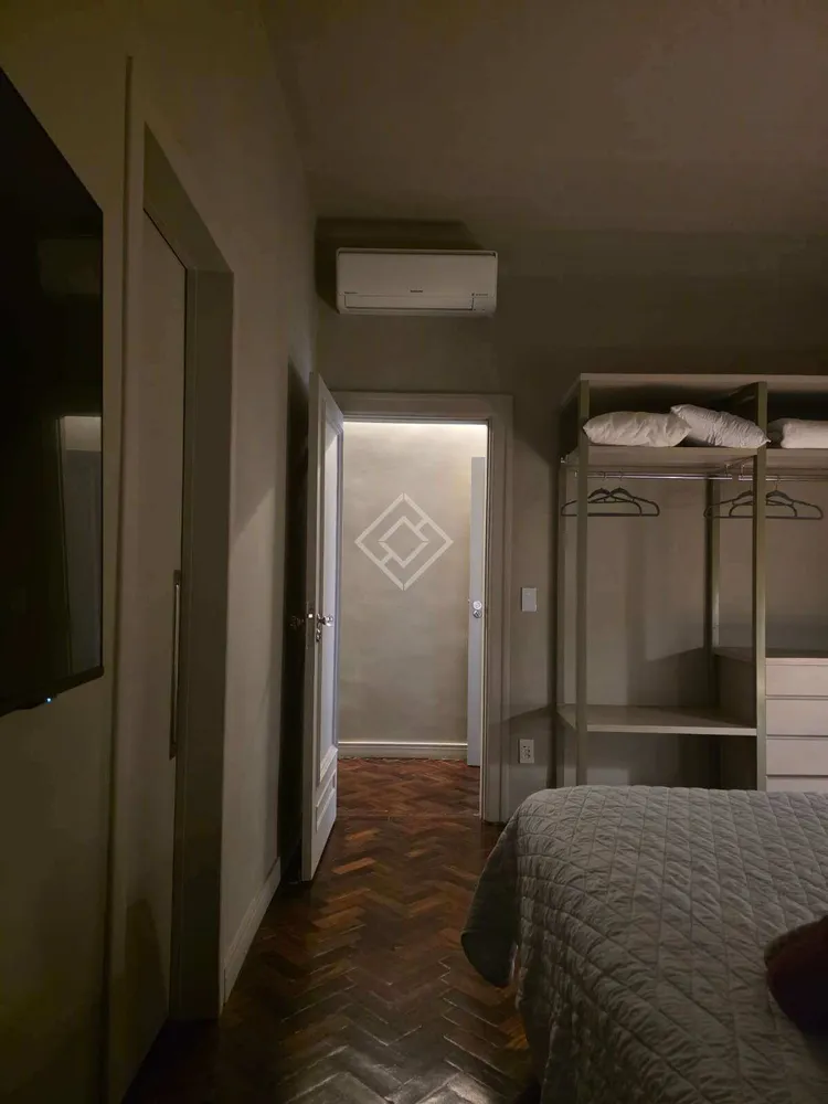 Apartamento, 3 quartos, 260 m² - Foto 2