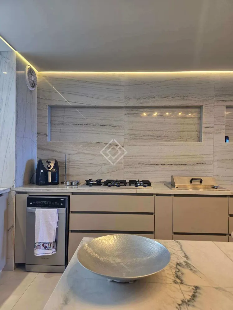 Apartamento, 3 quartos, 260 m² - Foto 4
