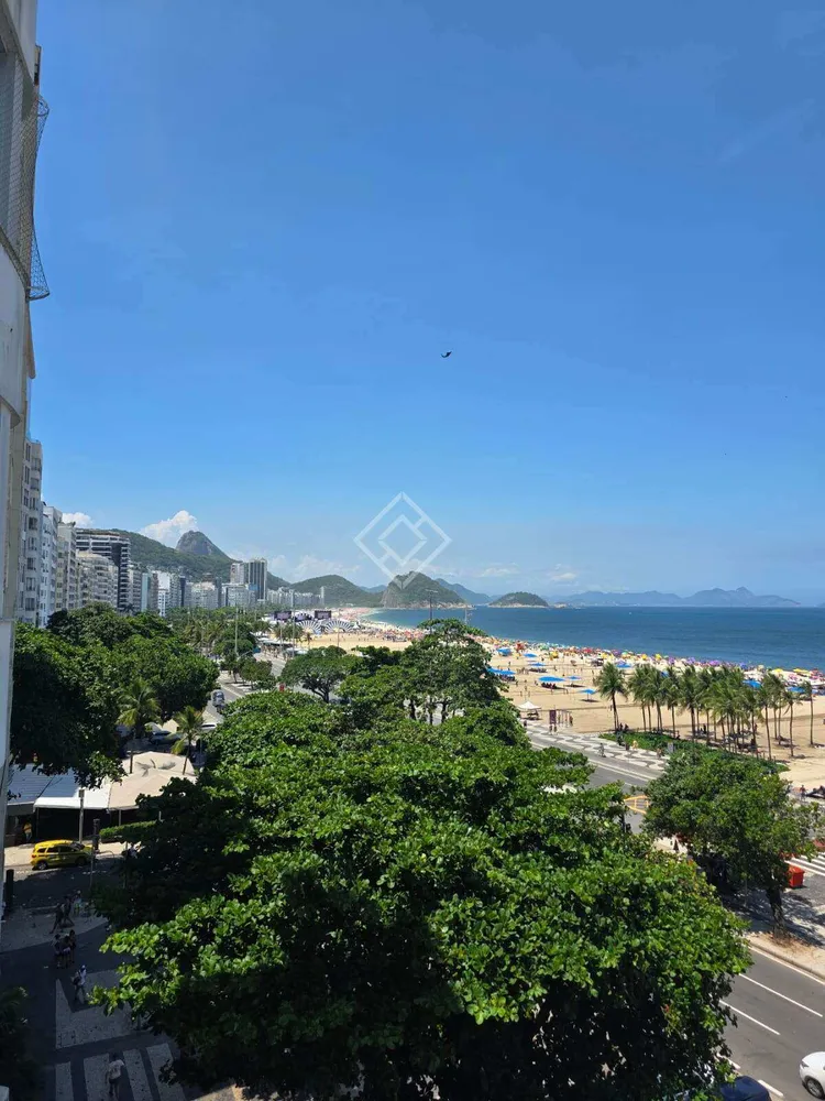 Apartamento, 3 quartos, 260 m² - Foto 12