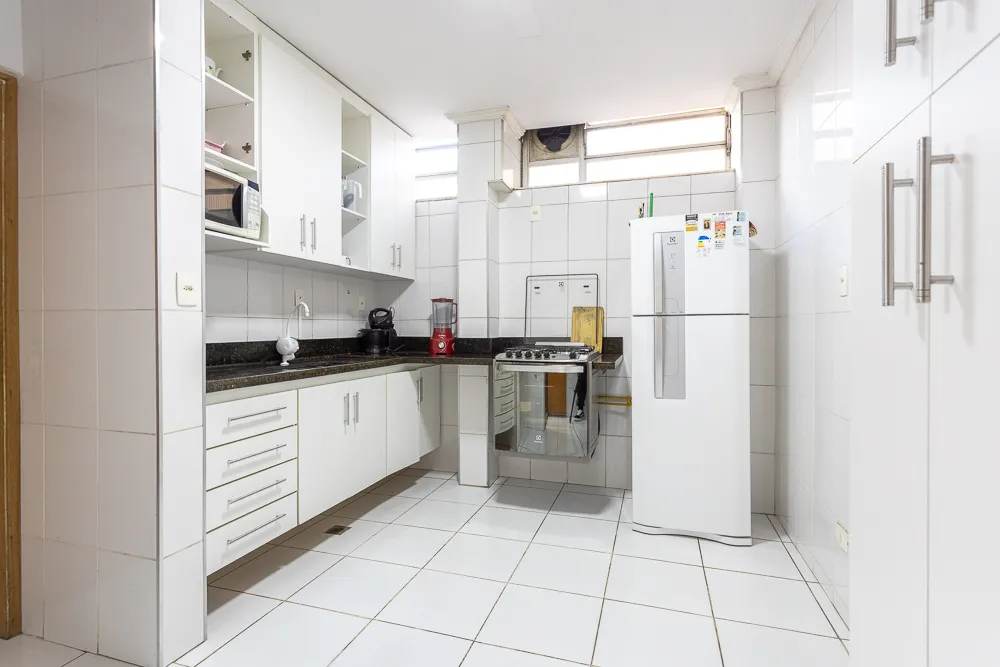 Apartamento, 3 quartos, 2264 m² - Foto 2