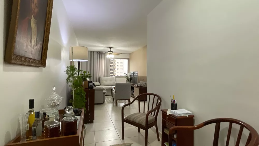 Apartamento à venda com 3 quartos, 78m² - Foto 1