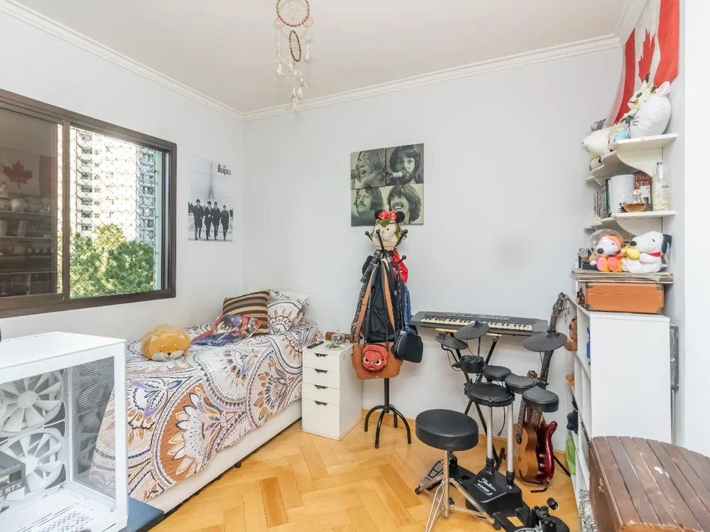Apartamento, 3 quartos, 1690 m² - Foto 5