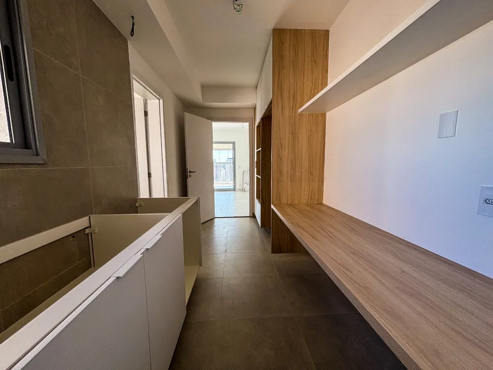 Apartamento, 3 quartos, 238 m² - Foto 1