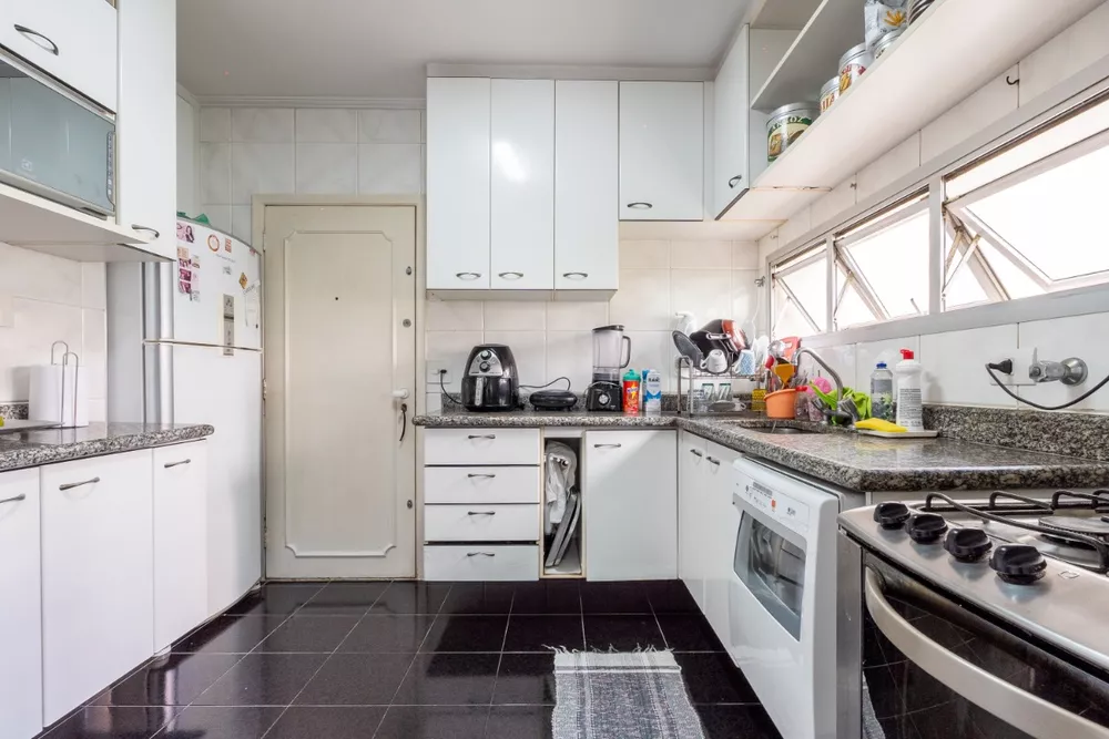 Apartamento à venda com 3 quartos, 115m² - Foto 7