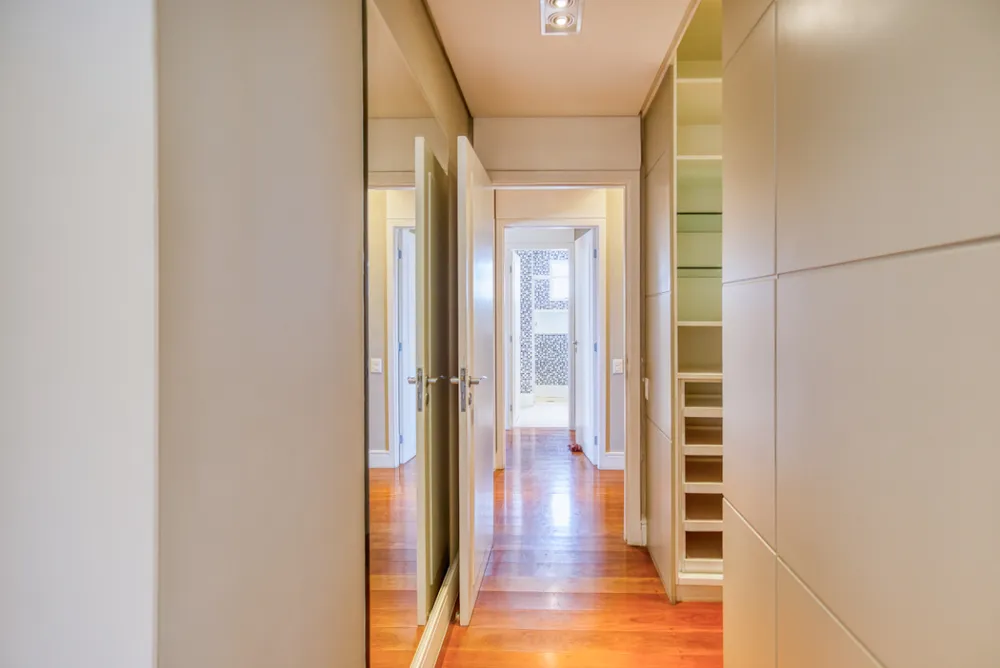 Apartamento, 3 quartos, 1885 m² - Foto 1
