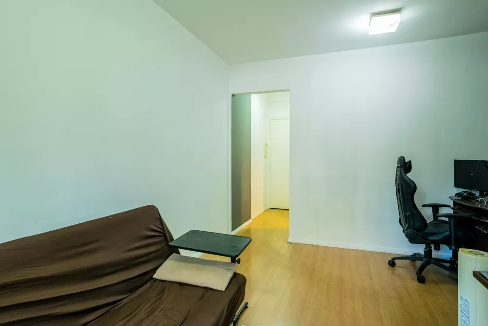 Apartamento à venda com 3 quartos, 61m² - Foto 3