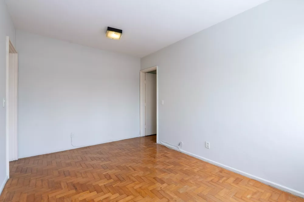 Apartamento à venda com 2 quartos, 62m² - Foto 3