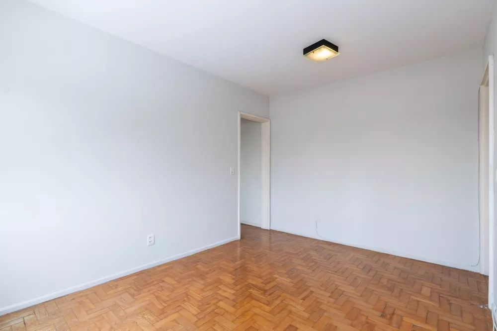 Apartamento à venda com 2 quartos, 62m² - Foto 4