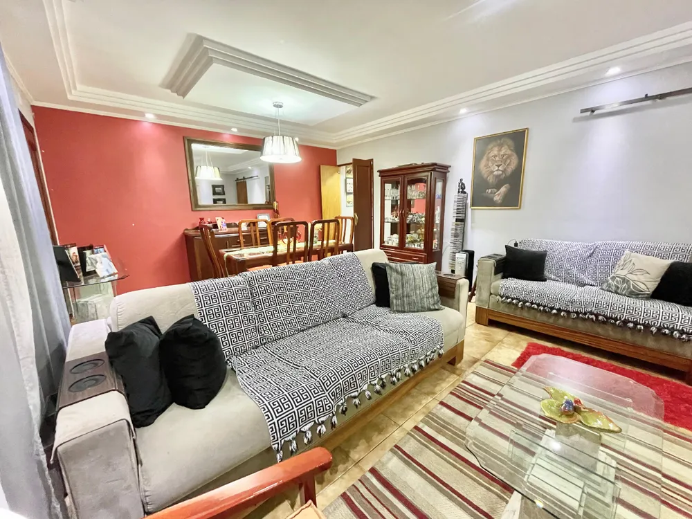 Sobrado, 5 quartos, 179 m² - Foto 1