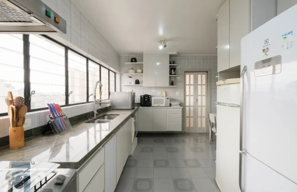 Apartamento, 4 quartos, 242 m² - Foto 7