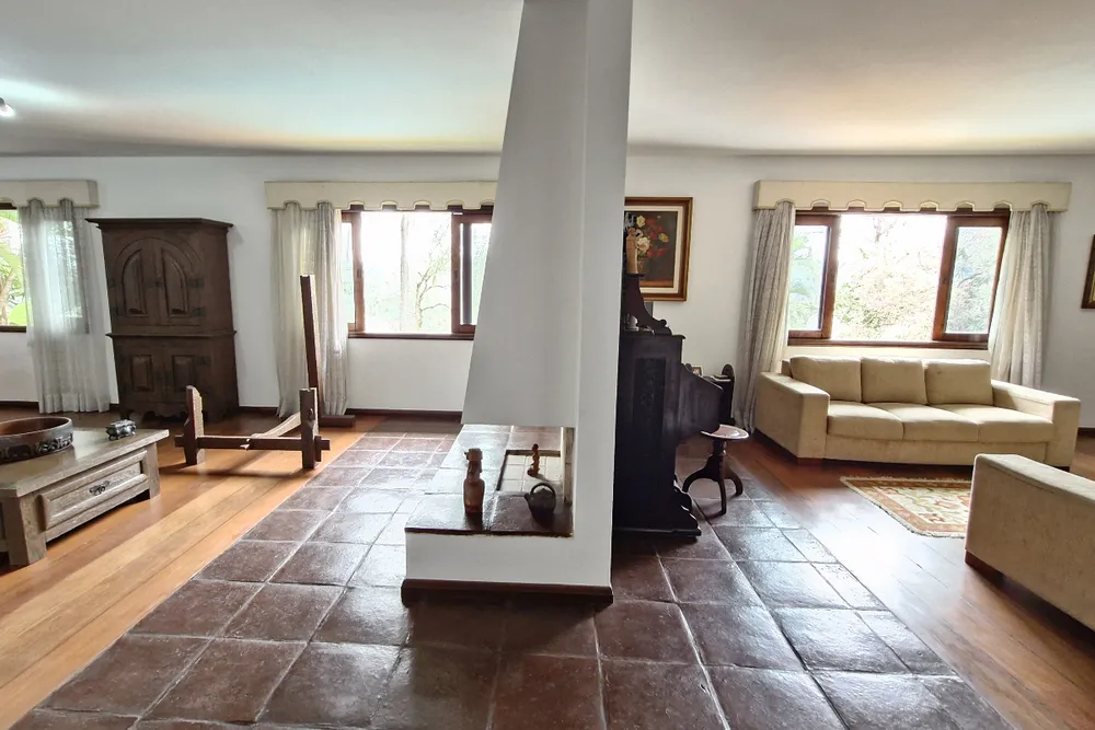 Casa, 4 quartos, 751 m² - Foto 2